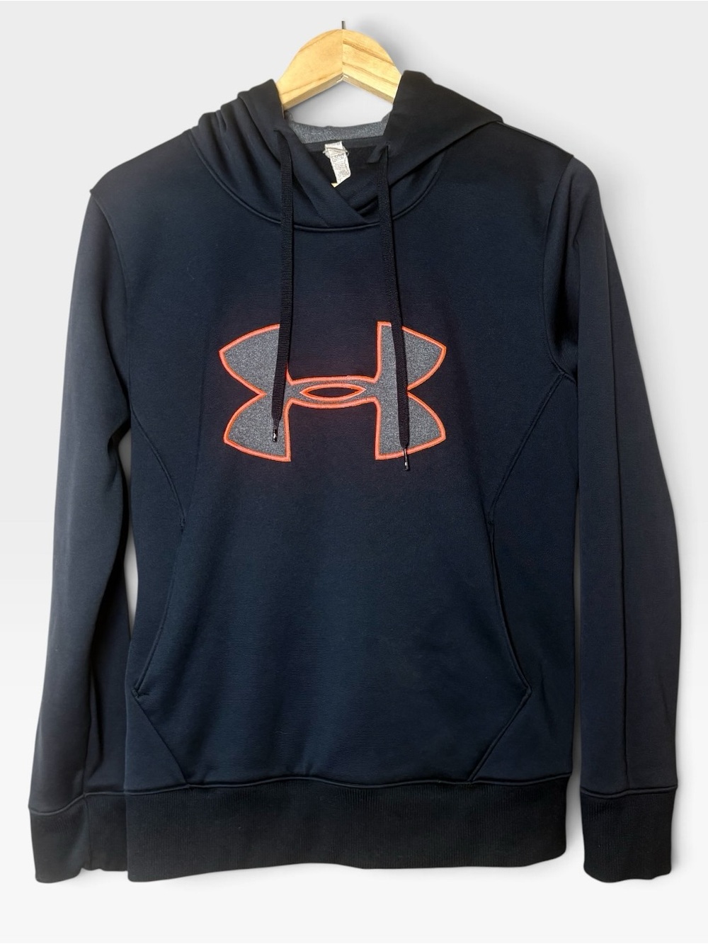 Under Armour Women’s Hoodie Medium Black Gray Coral Logo Pullover Athletic
